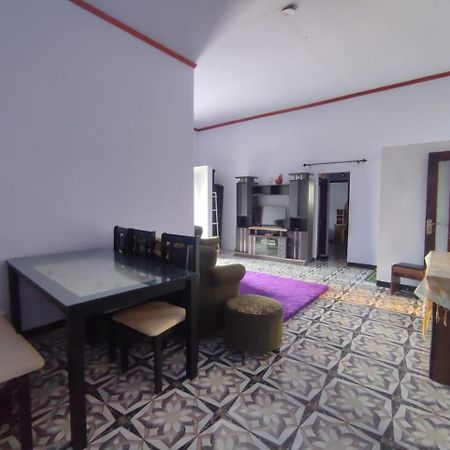Elen Homestay By Abm Bromo Esterno foto