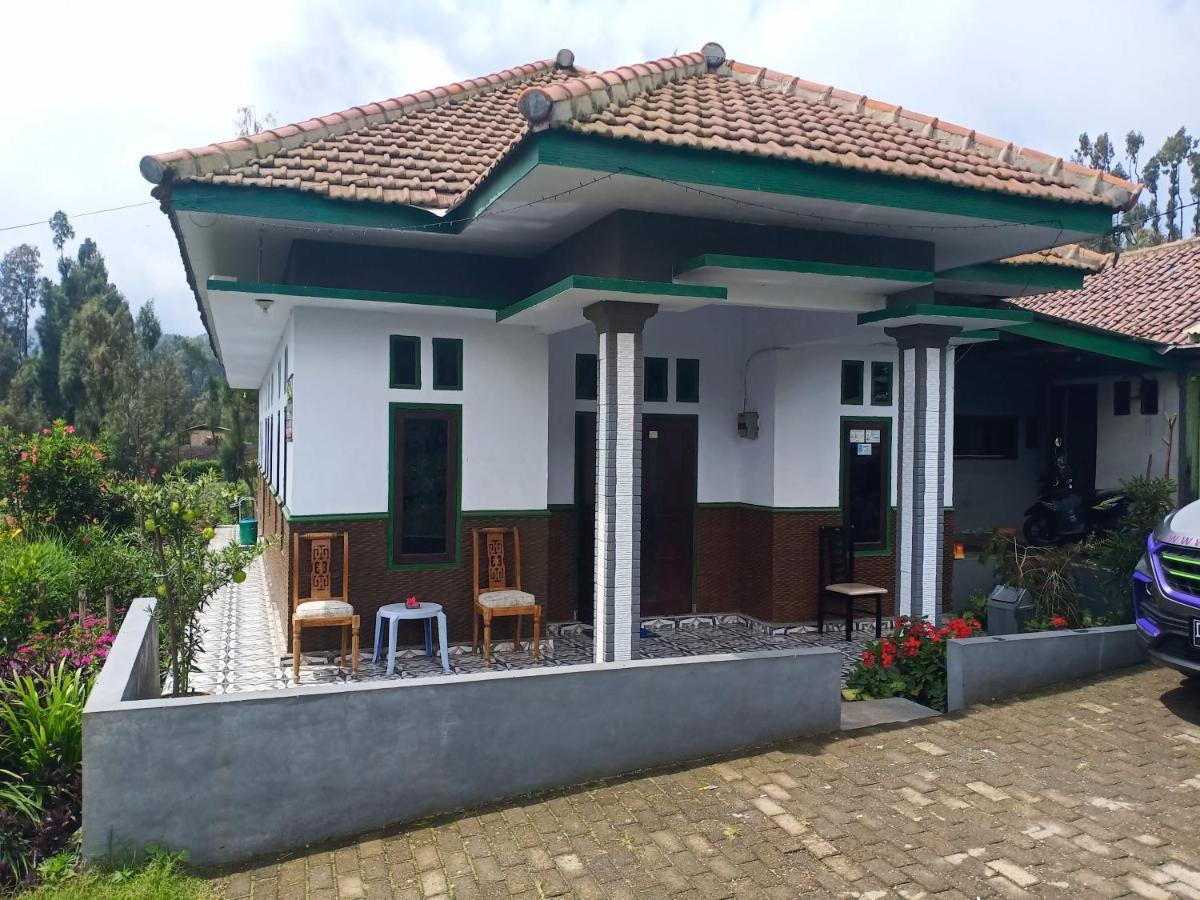 Elen Homestay By Abm Bromo Esterno foto