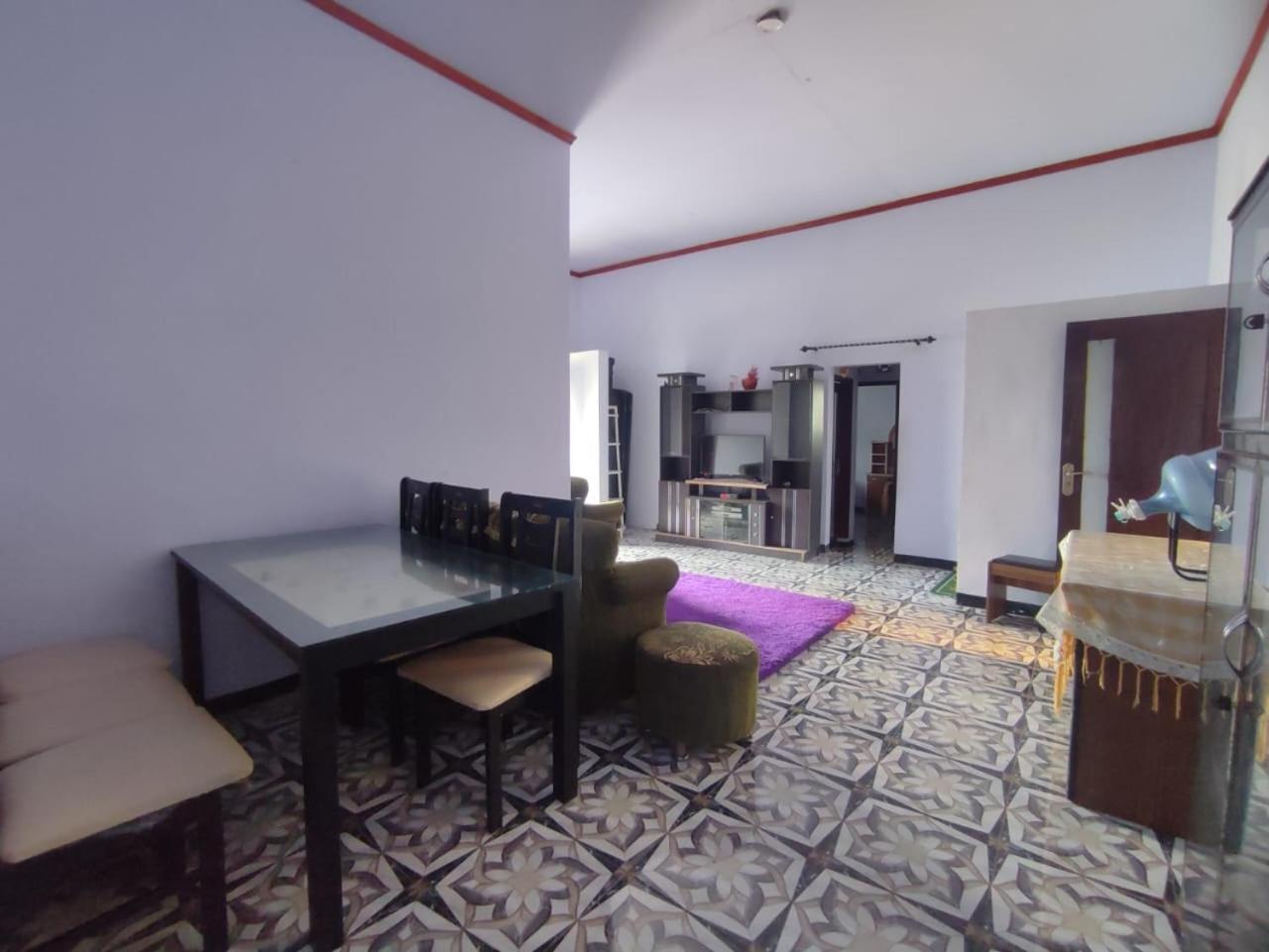 Elen Homestay By Abm Bromo Esterno foto
